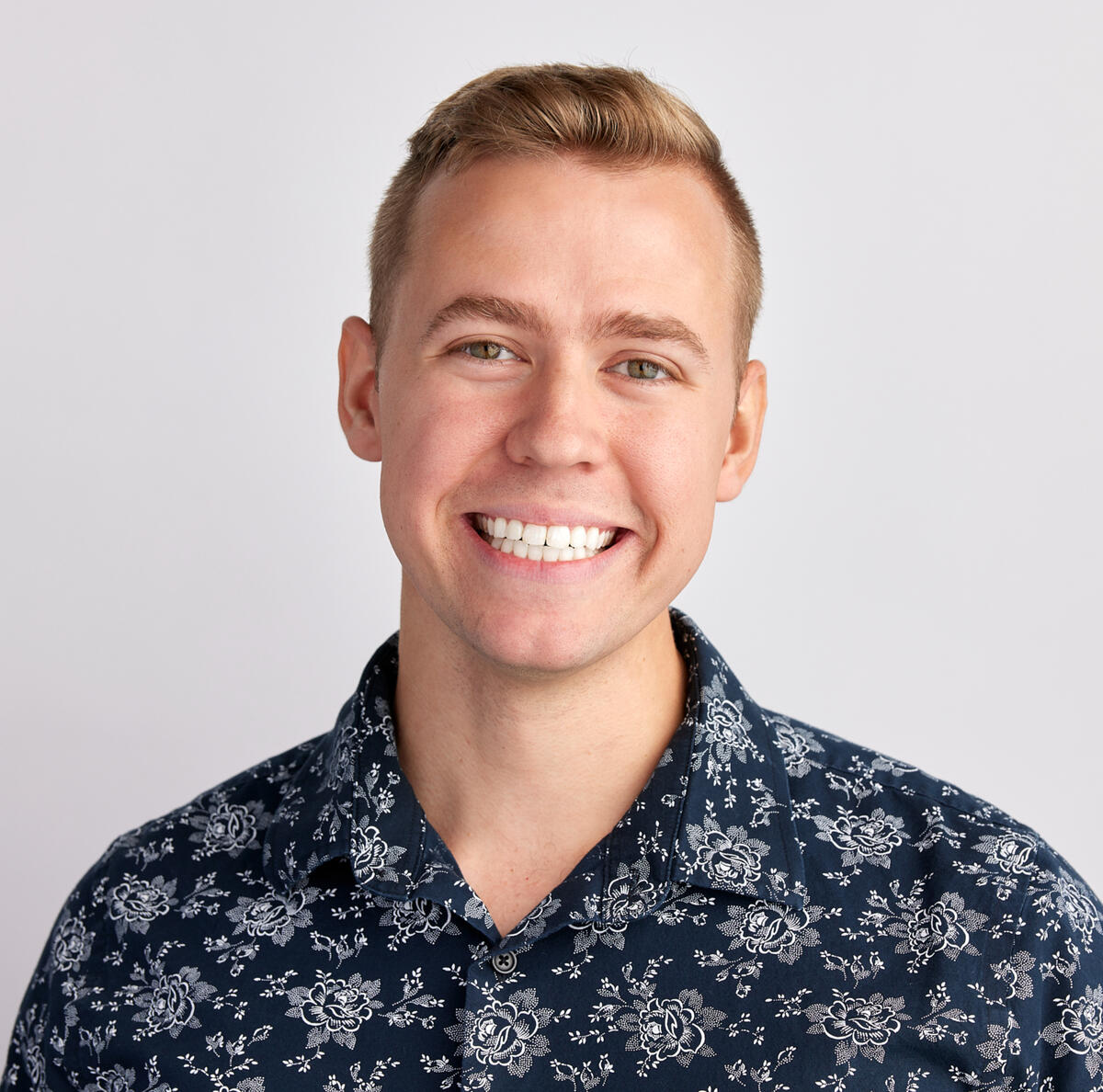 Jonathan Zangmeister Headshot